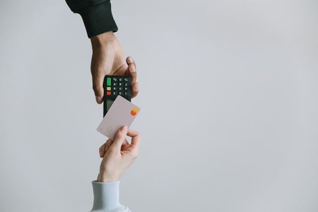 E-Commerce Chatbots